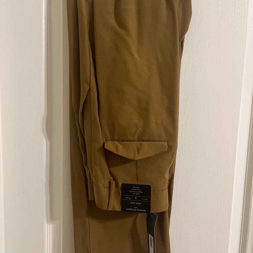 Wide leg trousers